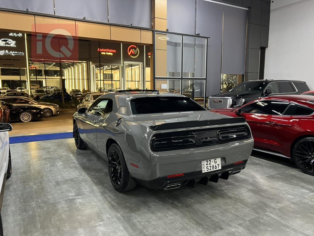 Dodge Challenger